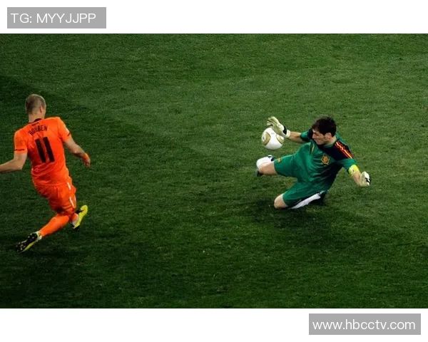 各年代足球巨星的辉煌历程与传奇故事全景回顾